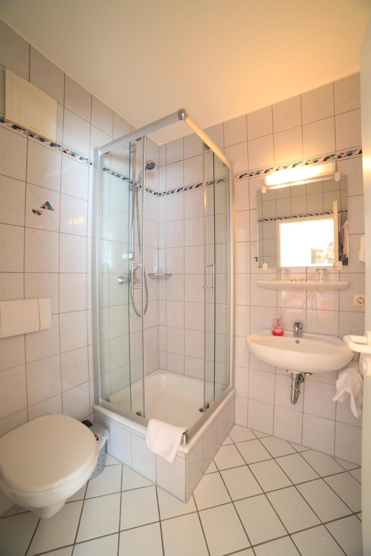Cafe Am Donautor Hotel Kelheim Luaran gambar