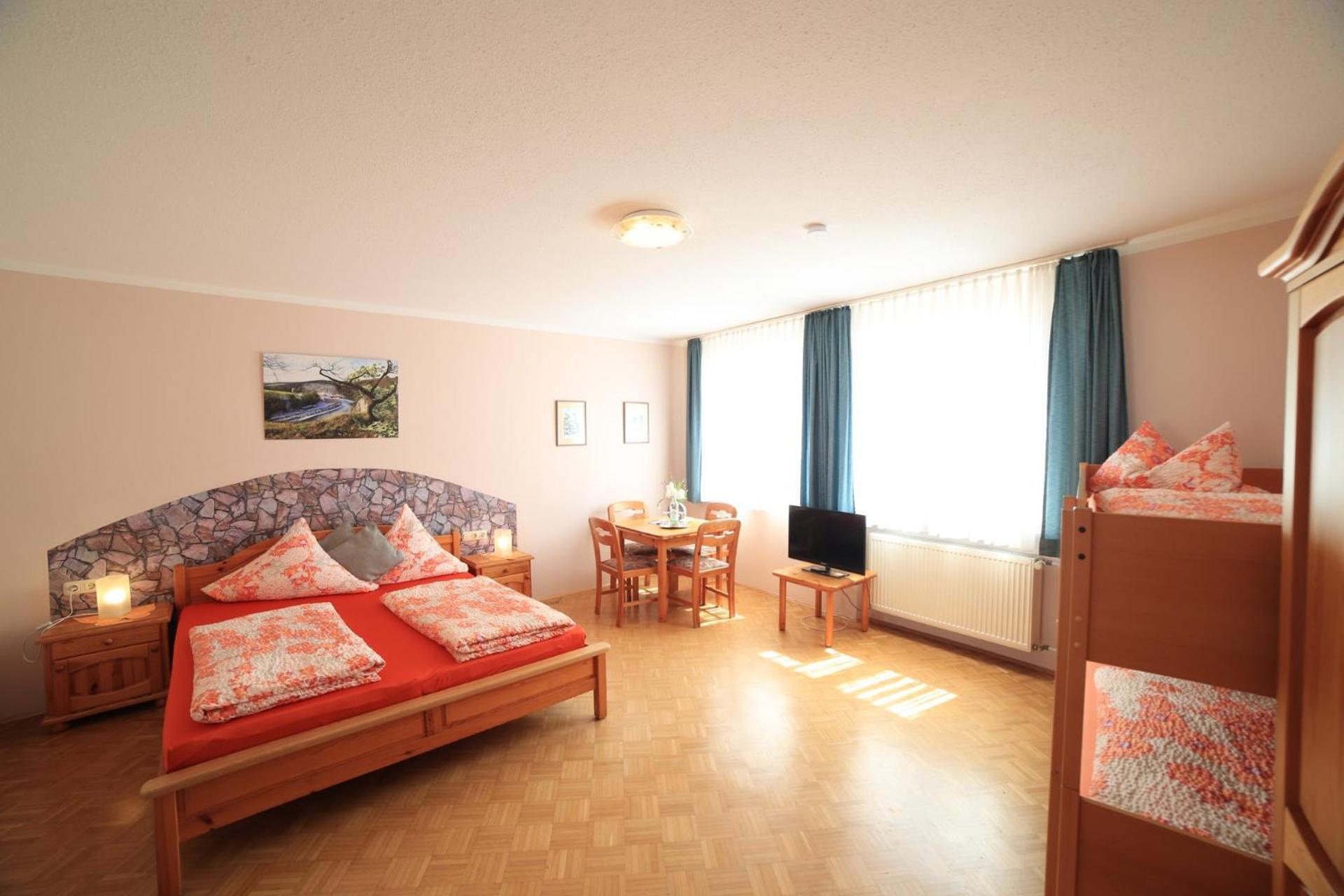 Cafe Am Donautor Hotel Kelheim Luaran gambar